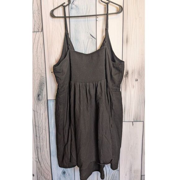 Women's Old Navy plus size black spaghetti strap mini dress size 4X - Picture 3 of 4